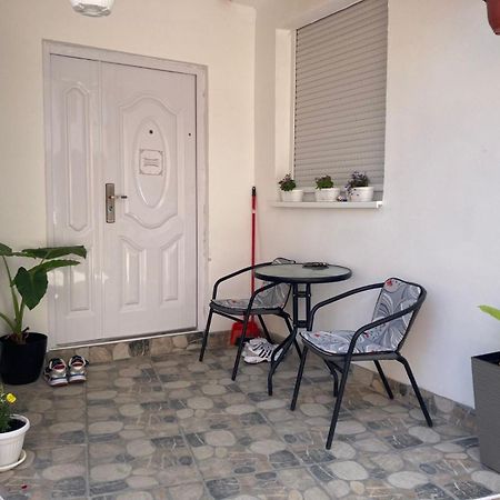 Apartment Dunja Center Welcome Нови-Сад Экстерьер фото